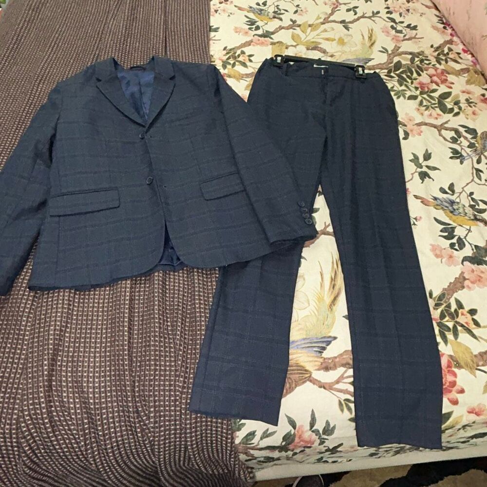 Zara windowpane navy big boys suit sz 11/12